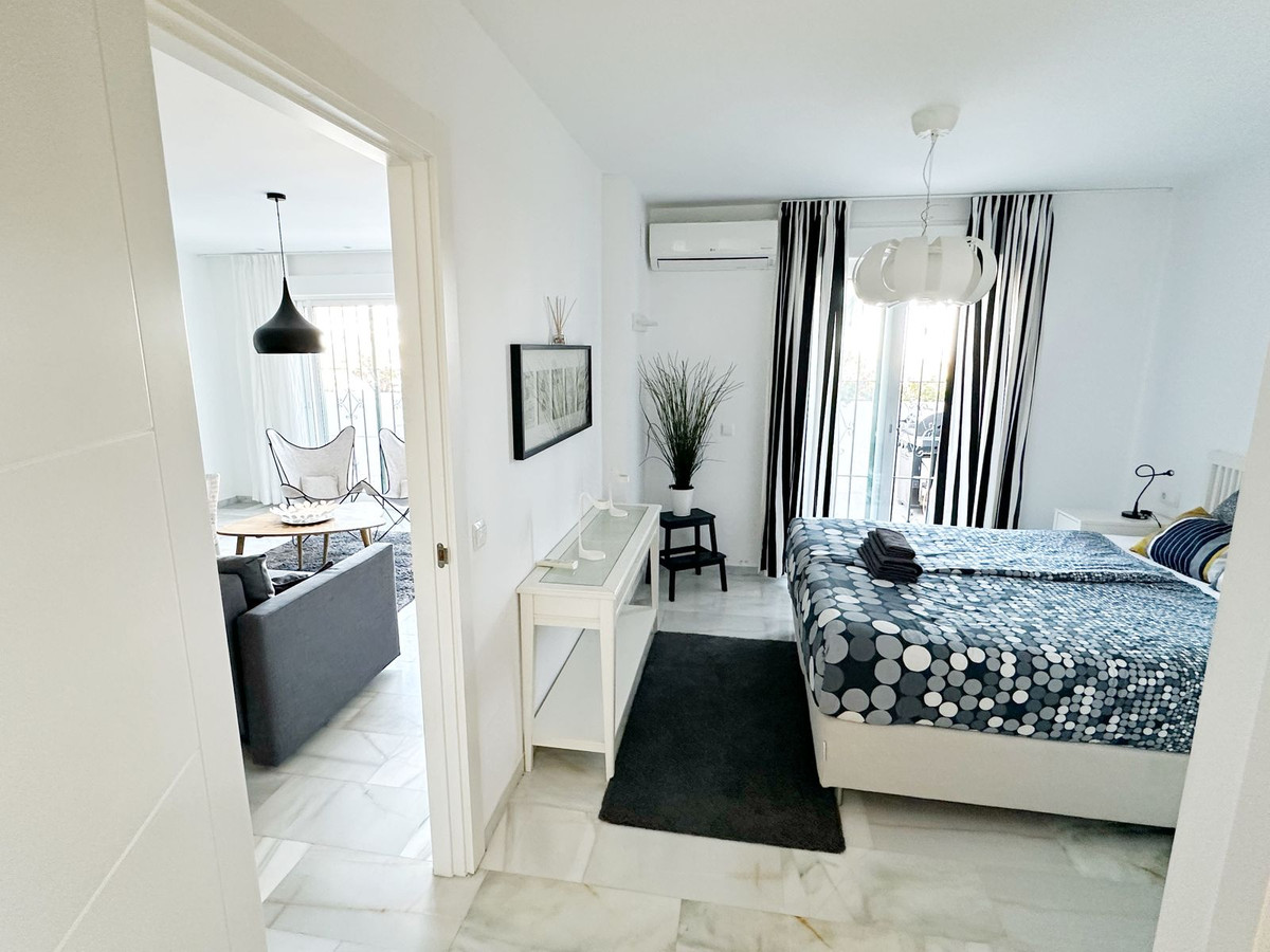 Appartement te koop in Fuengirola | 4 slaapkamers H5325058