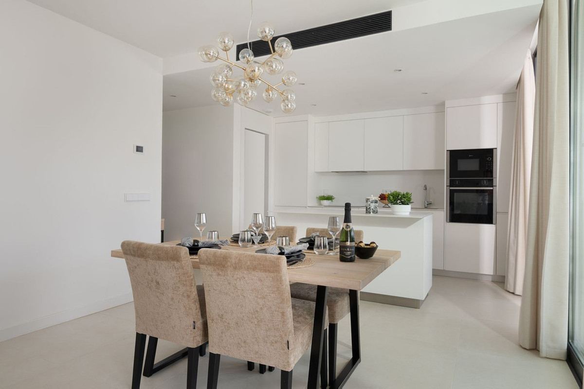 Appartement te koop in Fuengirola | 2 slaapkamers H5329654