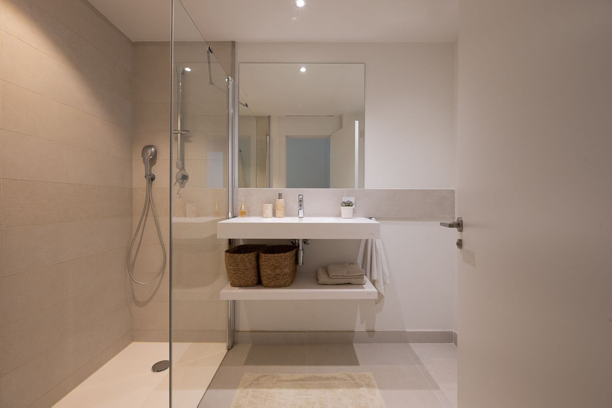 Appartement te koop in Fuengirola | 2 slaapkamers H5329654