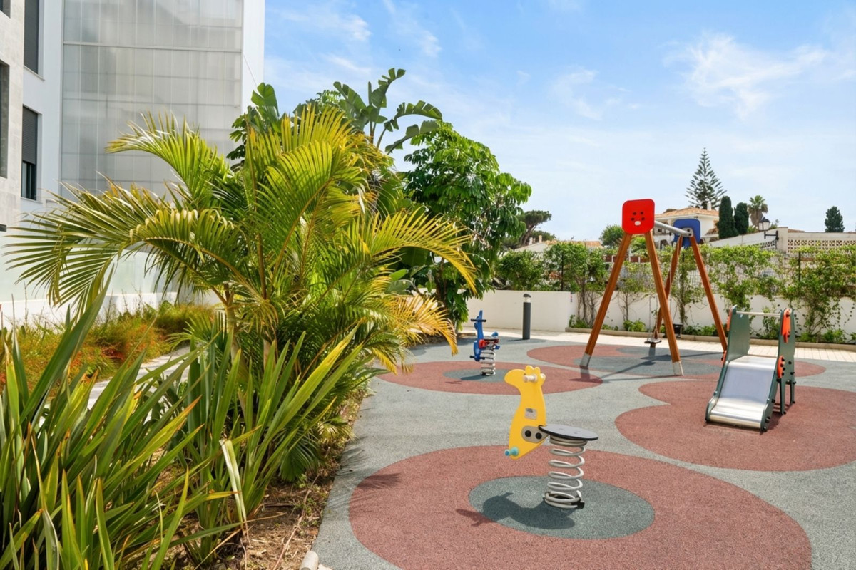 Appartement te koop in Fuengirola | 2 slaapkamers H5330395