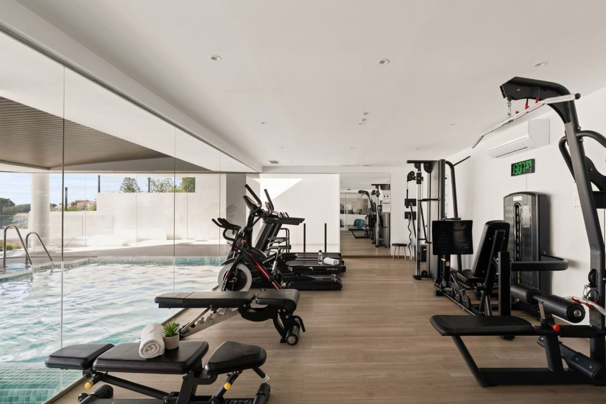 Appartement te koop in Fuengirola | 2 slaapkamers H5330395