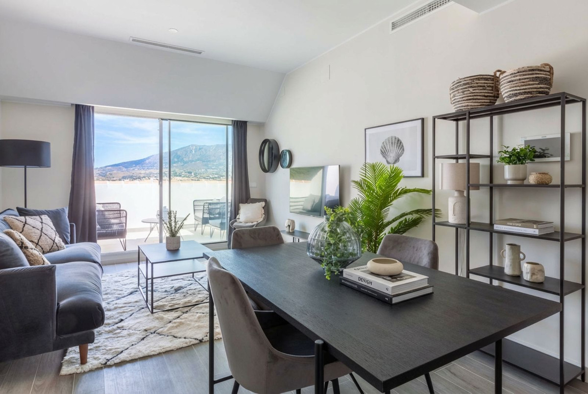 Appartement te koop in Fuengirola | 2 slaapkamers H5330395