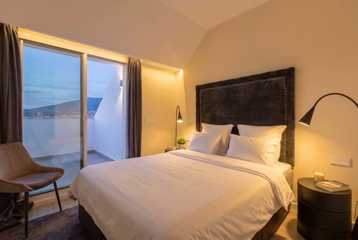 Appartement te koop in Fuengirola | 2 slaapkamers H5330395