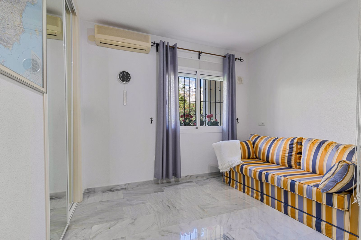 Appartement te koop in Fuengirola | 2 slaapkamers H5333005