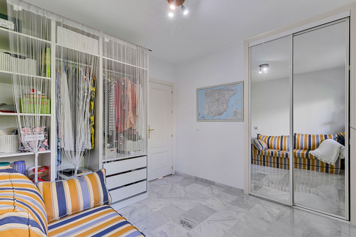 Appartement te koop in Fuengirola | 2 slaapkamers H5333005