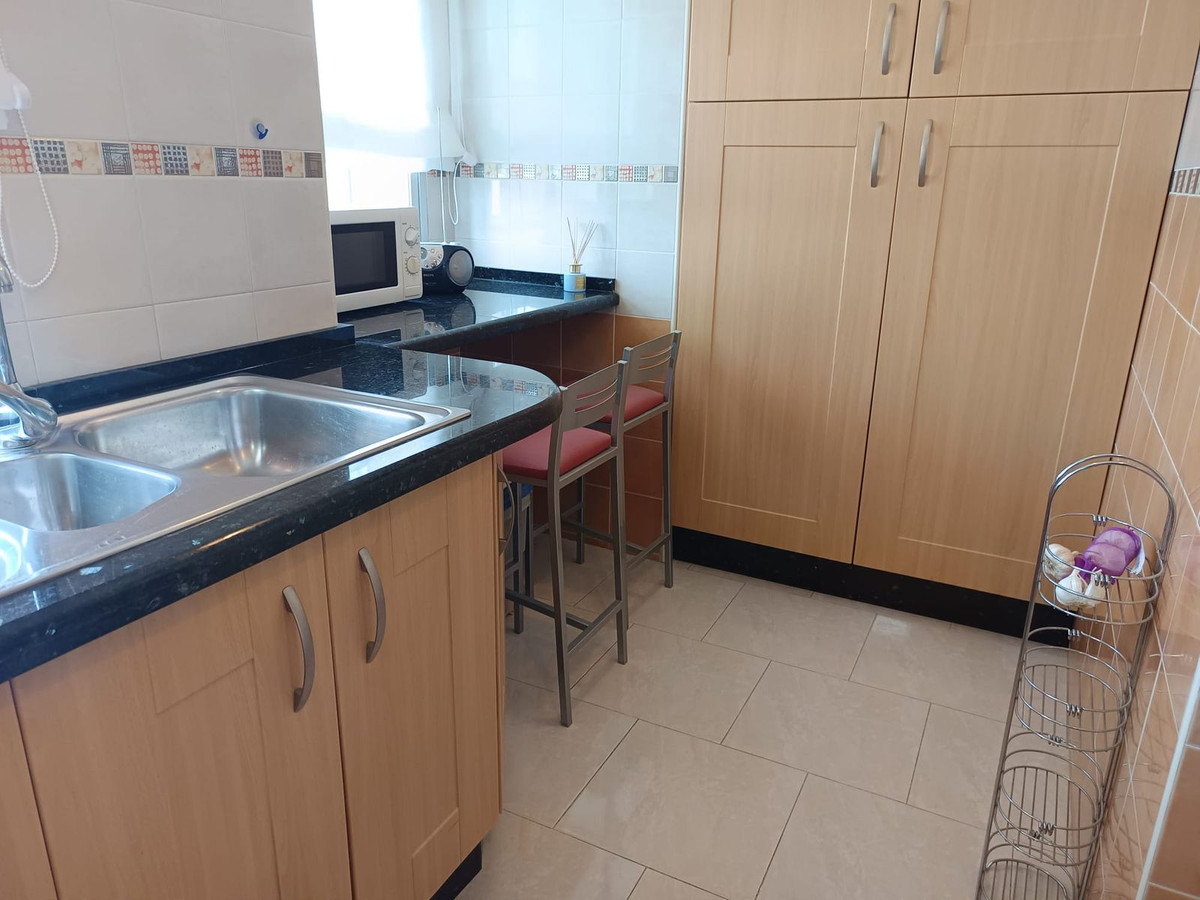 Appartement te koop in Fuengirola | 2 slaapkamers H5336395