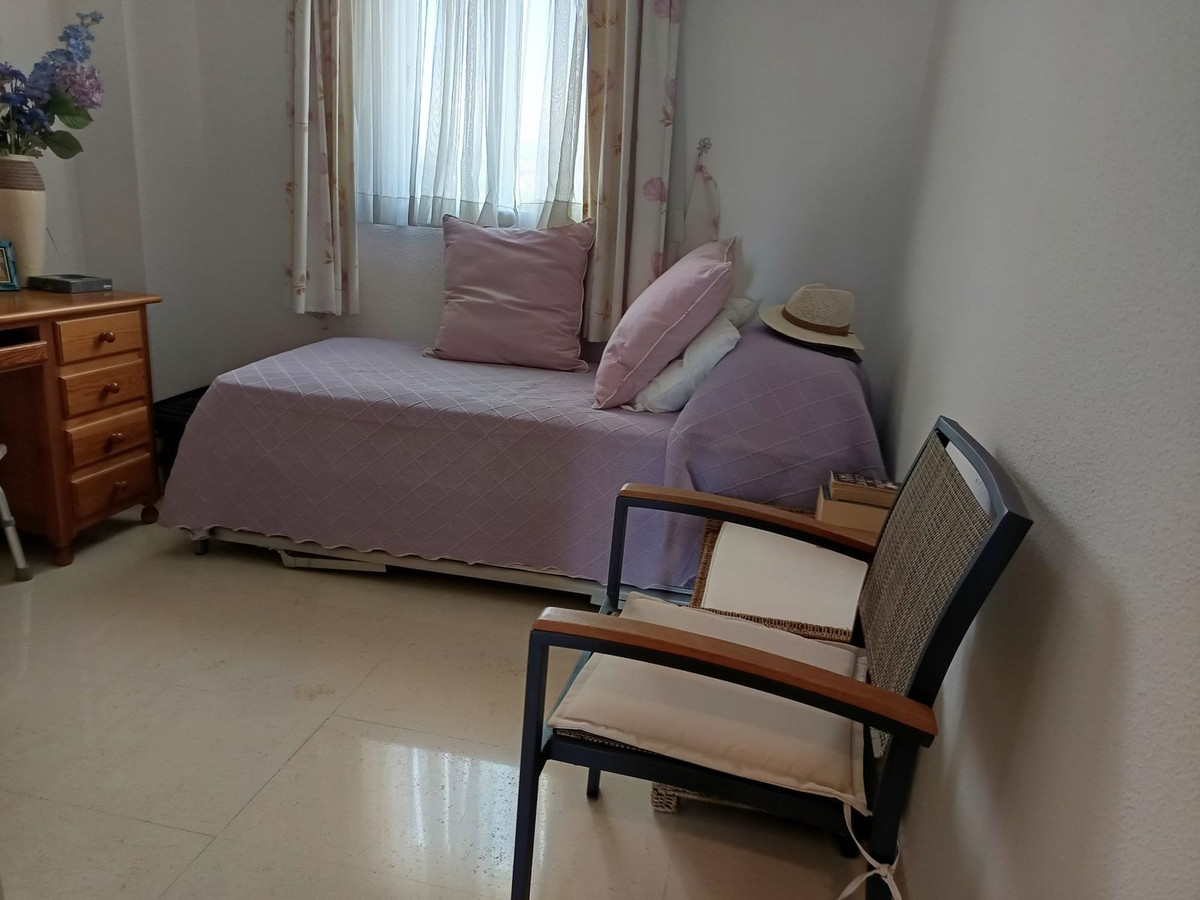 Appartement te koop in Fuengirola | 2 slaapkamers H5336395