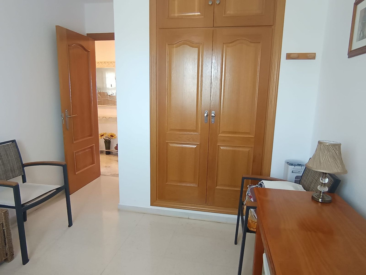 Appartement te koop in Fuengirola | 2 slaapkamers H5336395