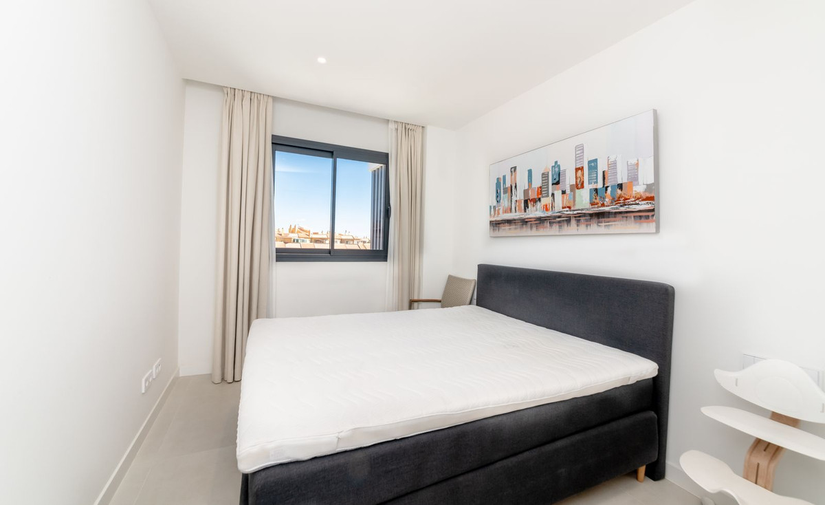 Penthouse te koop in Fuengirola | 3 slaapkamers H5336419