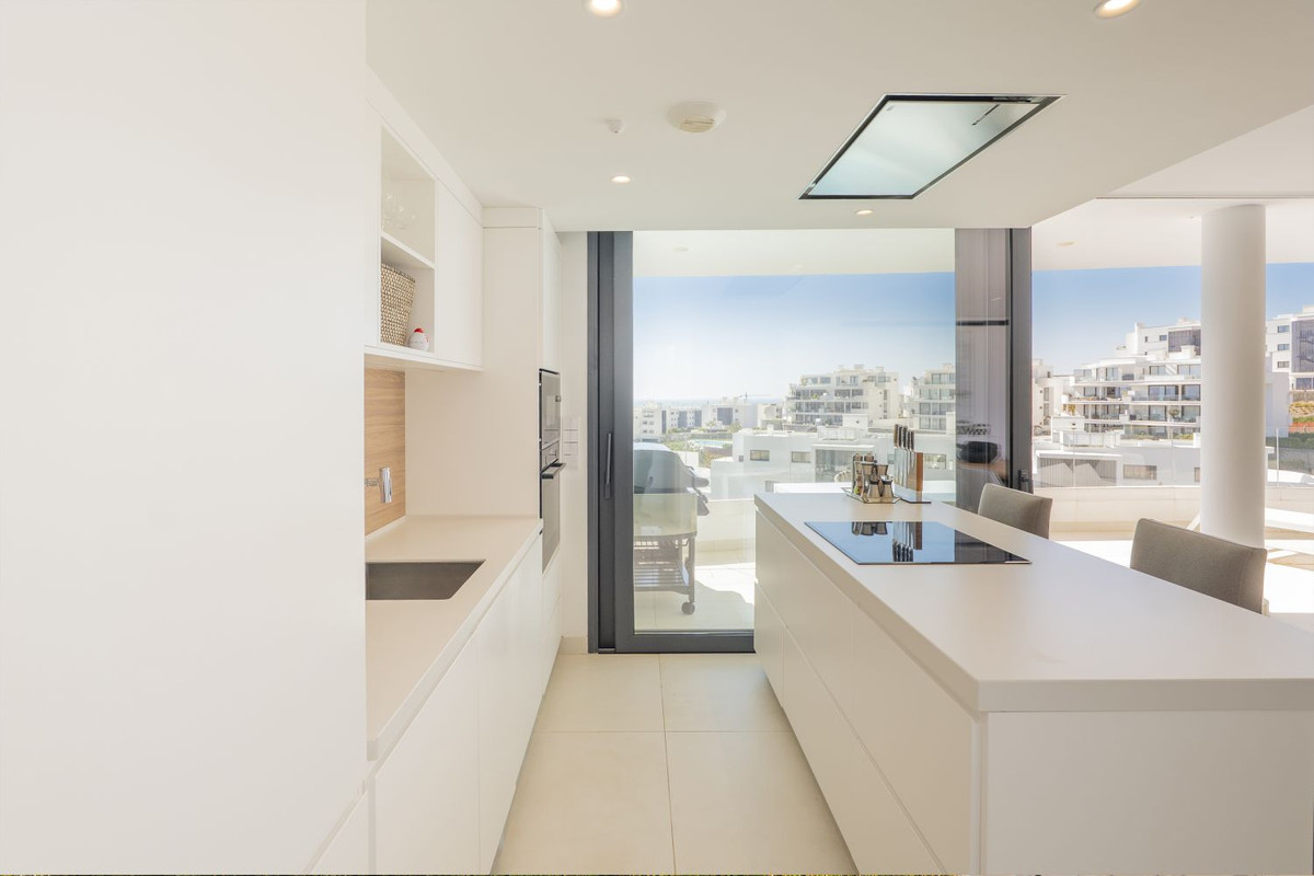 Appartement te koop in Fuengirola | 3 slaapkamers H5336815