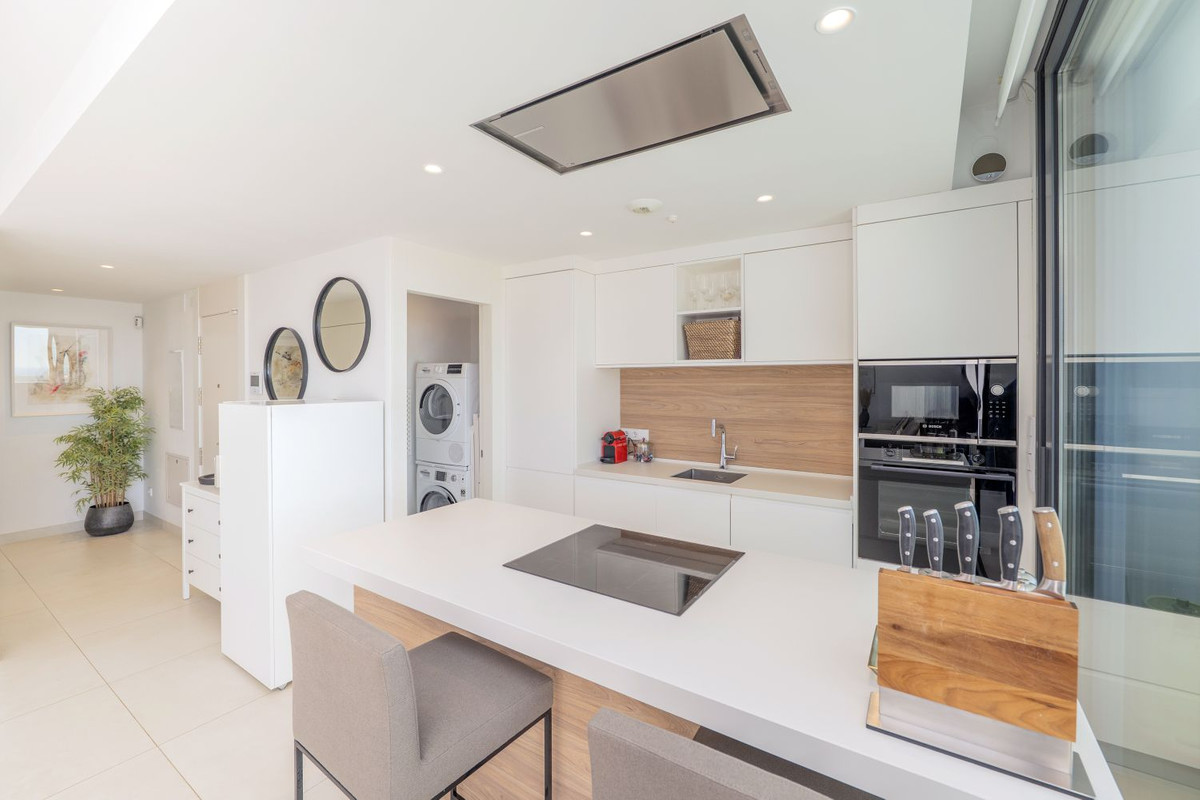 Appartement te koop in Fuengirola | 3 slaapkamers H5336815