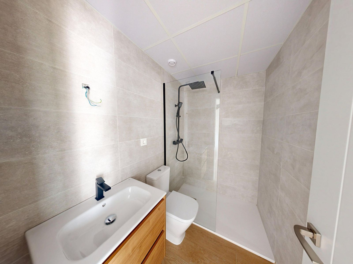 Appartement te koop in Fuengirola | 2 slaapkamers H5337049
