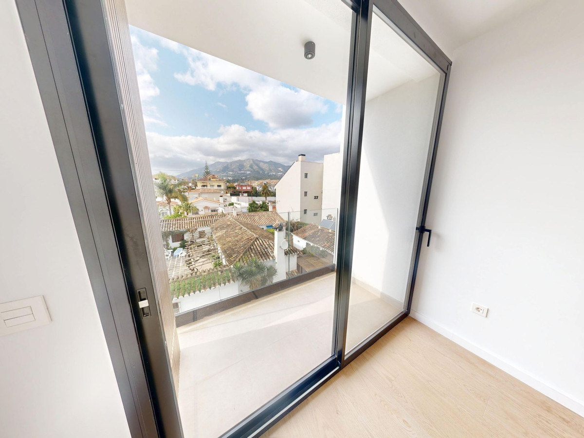 Appartement te koop in Fuengirola | 2 slaapkamers H5337049