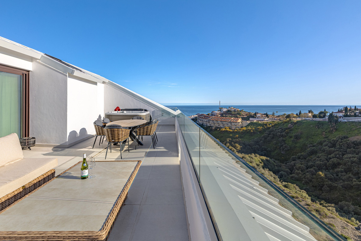 Penthouse te koop in Fuengirola | 2 slaapkamers H5338207
