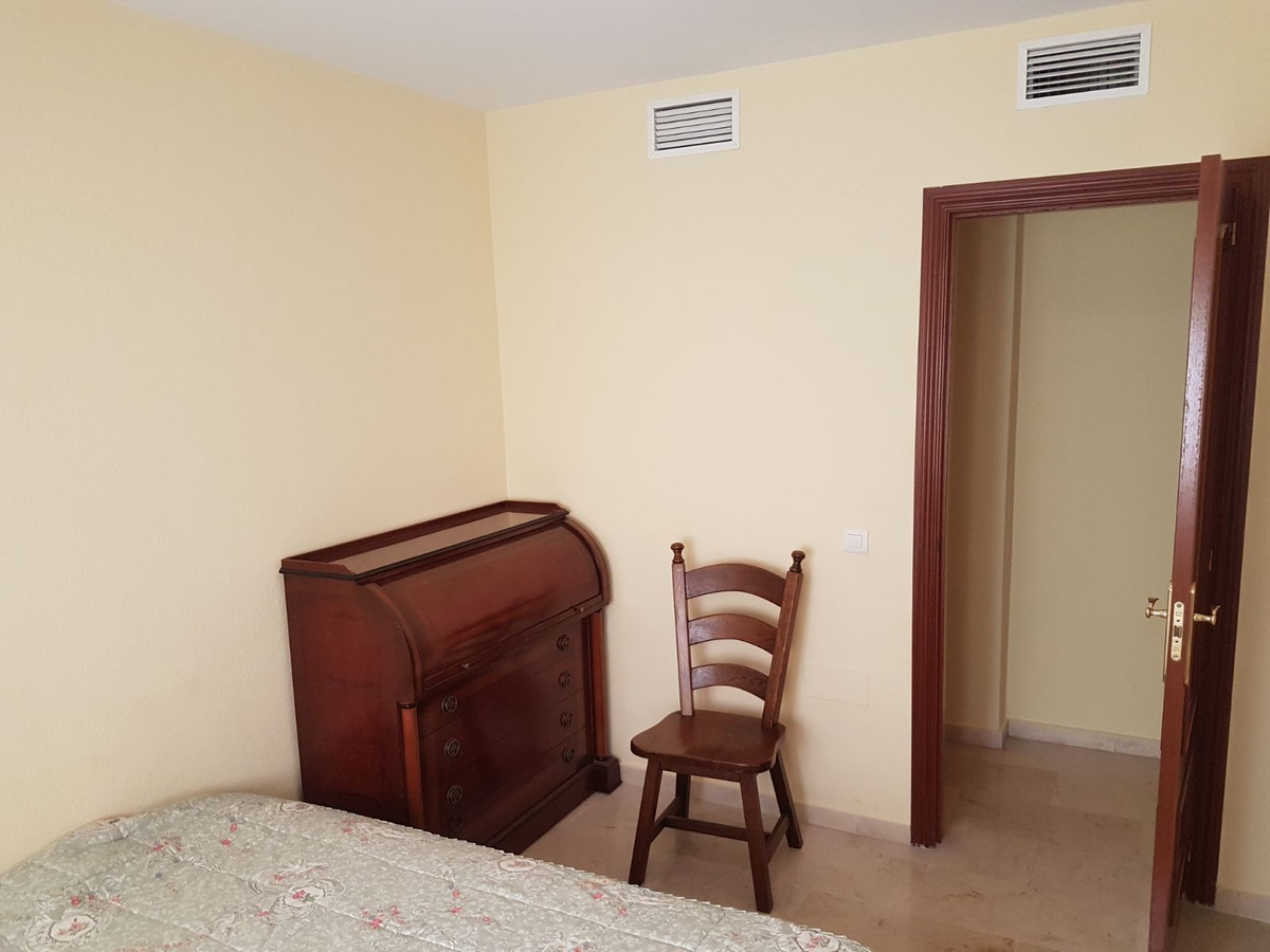 Appartement te koop in Fuengirola | 2 slaapkamers H5340685