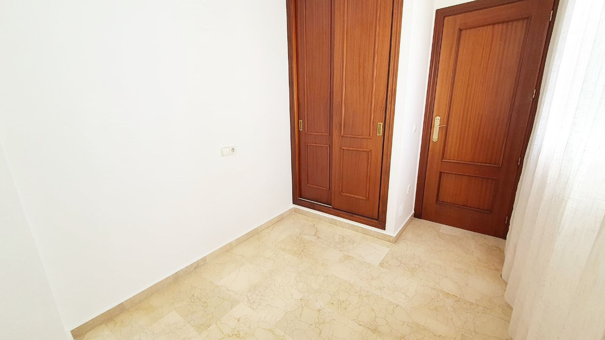 Appartement te koop in Fuengirola | 2 slaapkamers H5340811