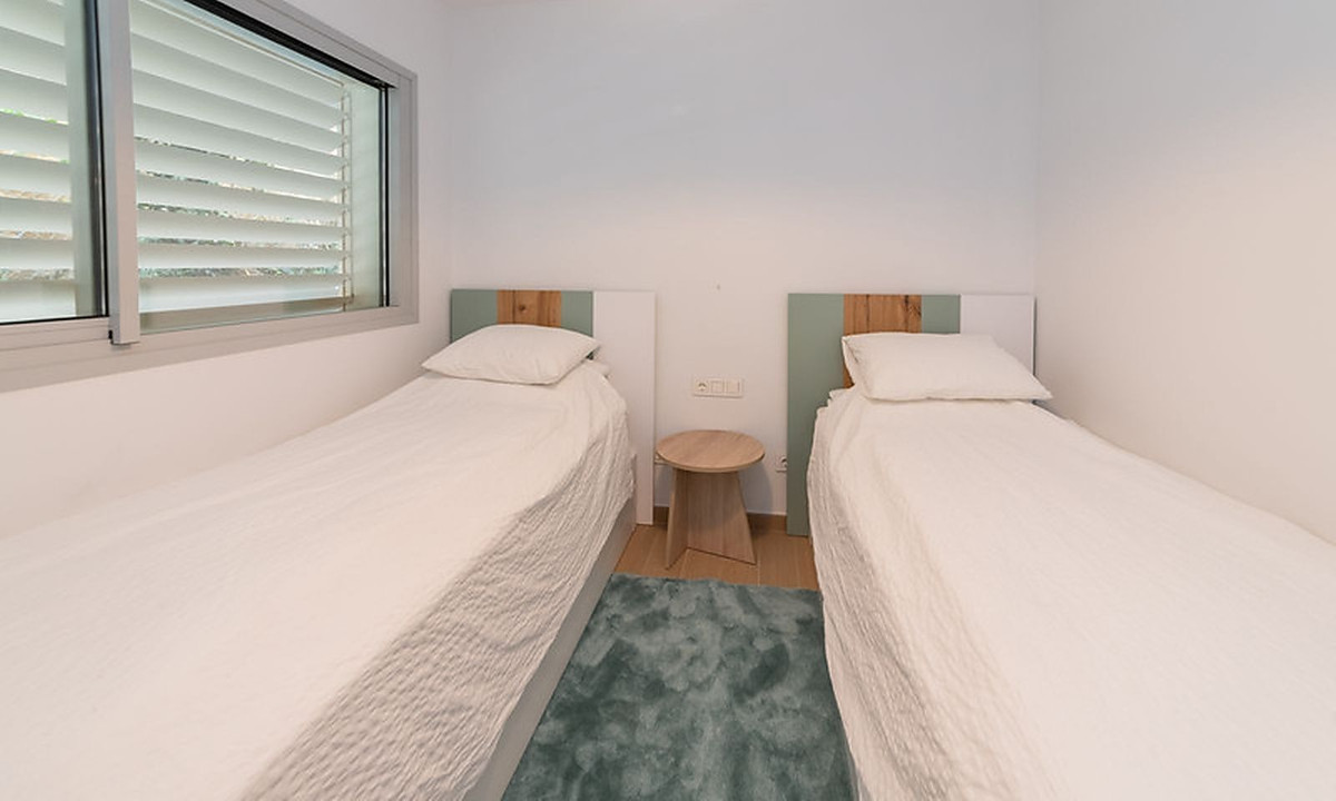 Appartement te koop in Fuengirola | 2 slaapkamers H5341882