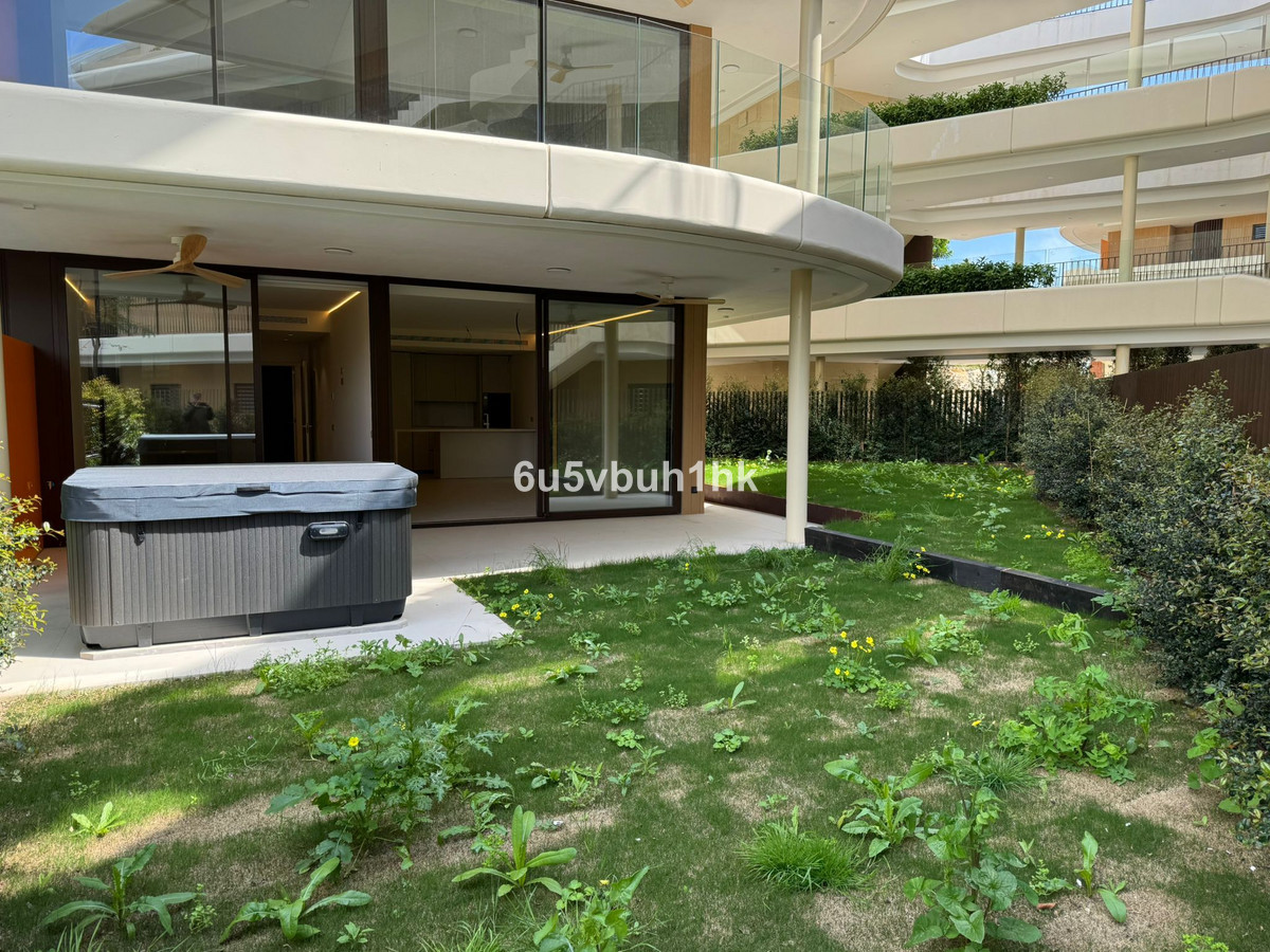 Appartement te koop in Fuengirola | 2 slaapkamers H5341894