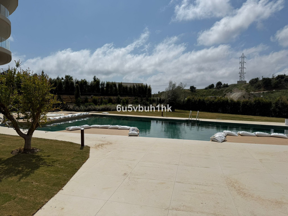 Appartement te koop in Fuengirola | 2 slaapkamers H5341894