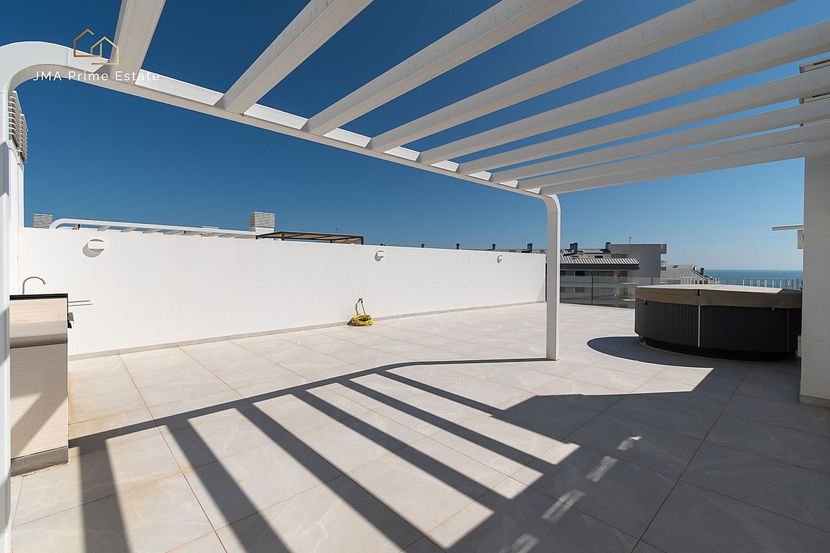 Penthouse te koop in Fuengirola | 2 slaapkamers H5341936