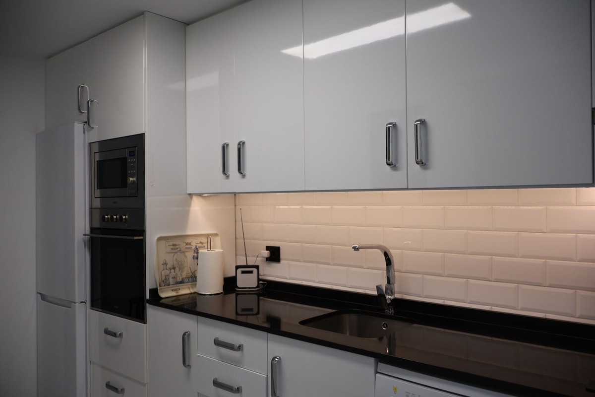 Appartement te koop in Fuengirola | 2 slaapkamers H5344096