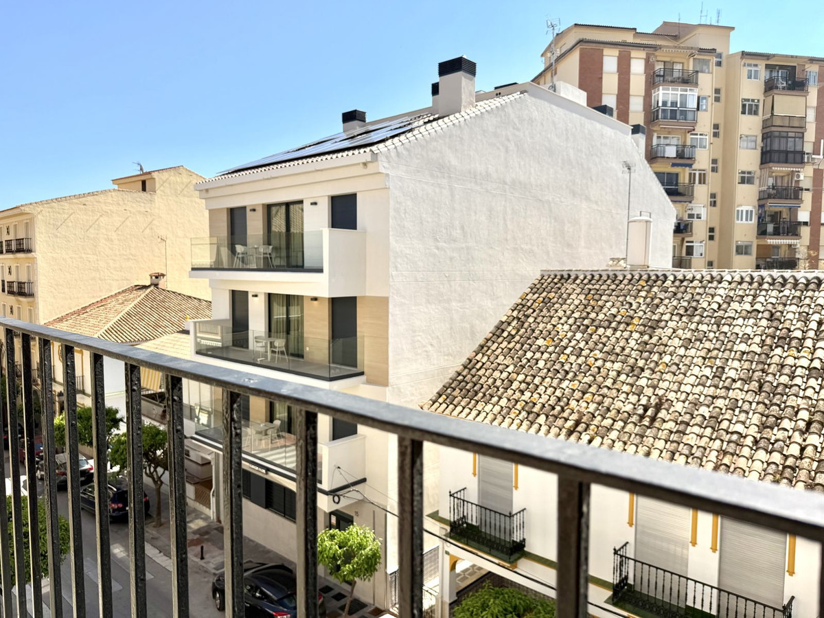 Appartement te koop in Fuengirola | 2 slaapkamers H5344309