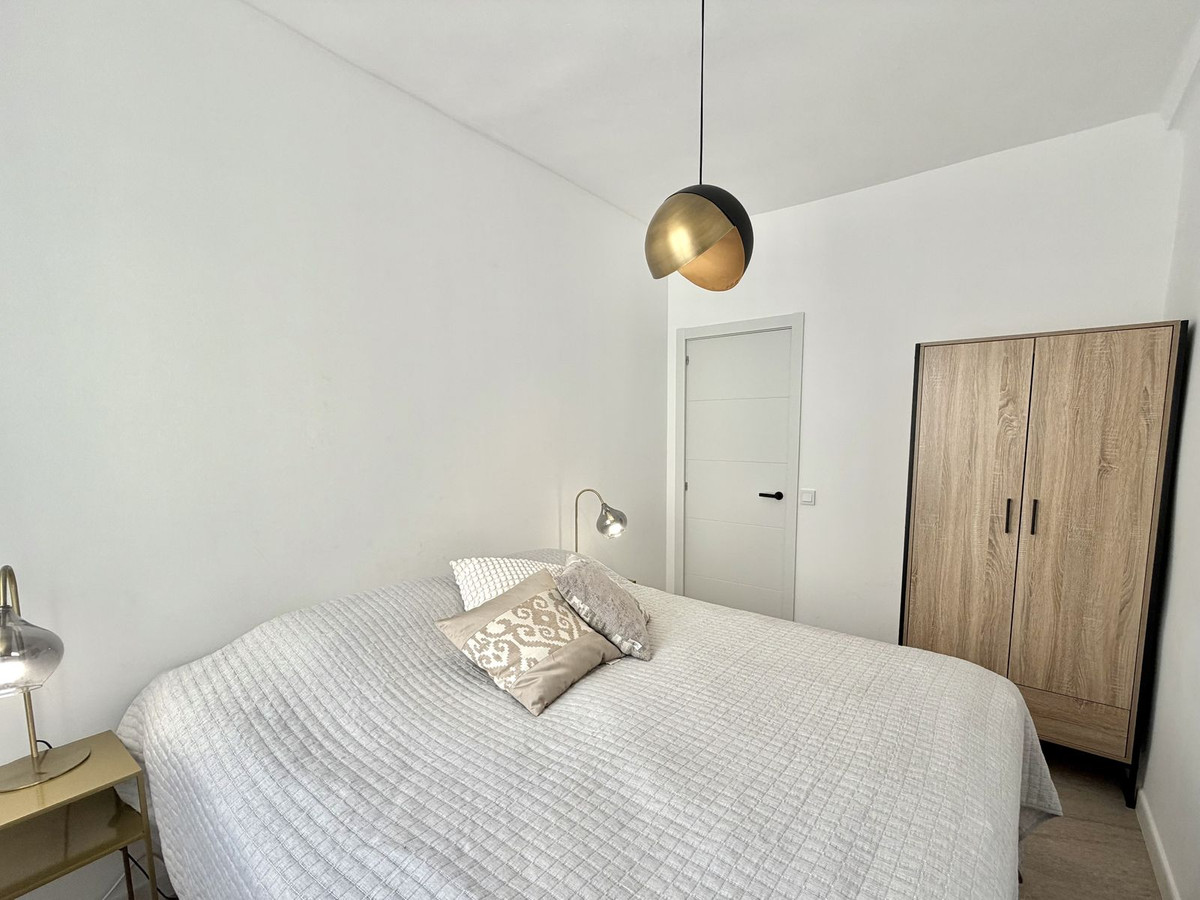 Appartement te koop in Fuengirola | 2 slaapkamers H5344309