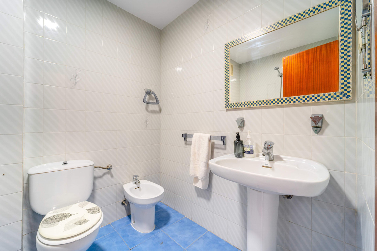 Appartement te koop in Fuengirola | 3 slaapkamers H5344726