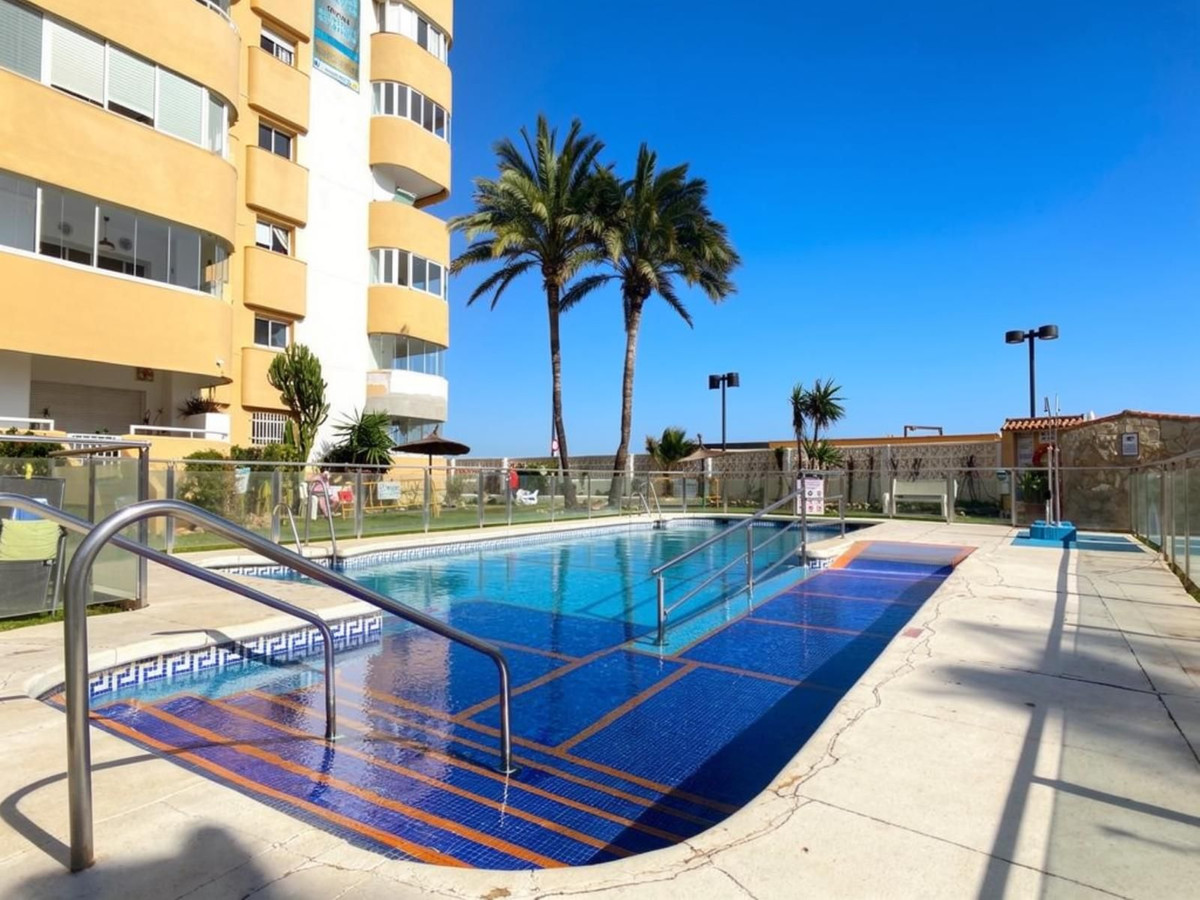 Appartement te koop in Fuengirola | 2 slaapkamers H5346586