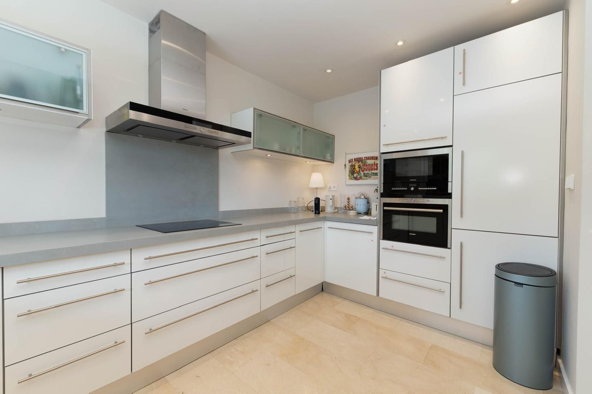 Appartement te koop in Fuengirola | 2 slaapkamers H5346586