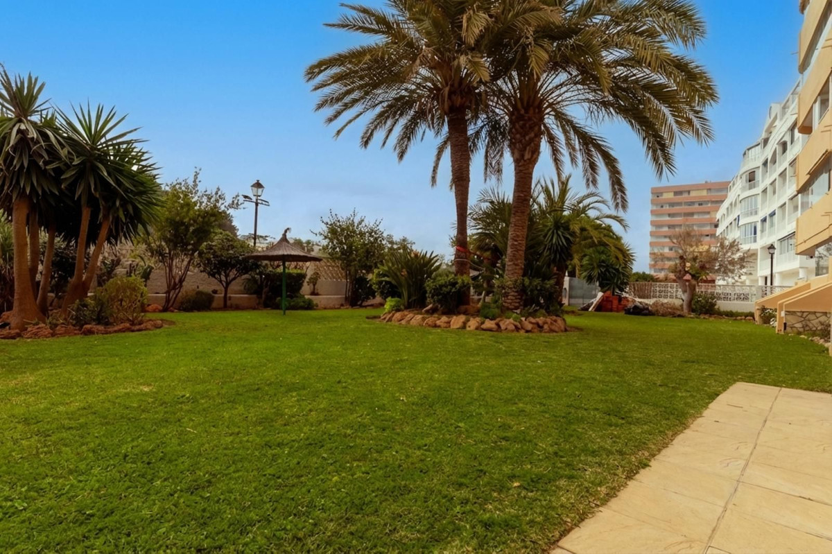 Appartement te koop in Fuengirola | 2 slaapkamers H5346586