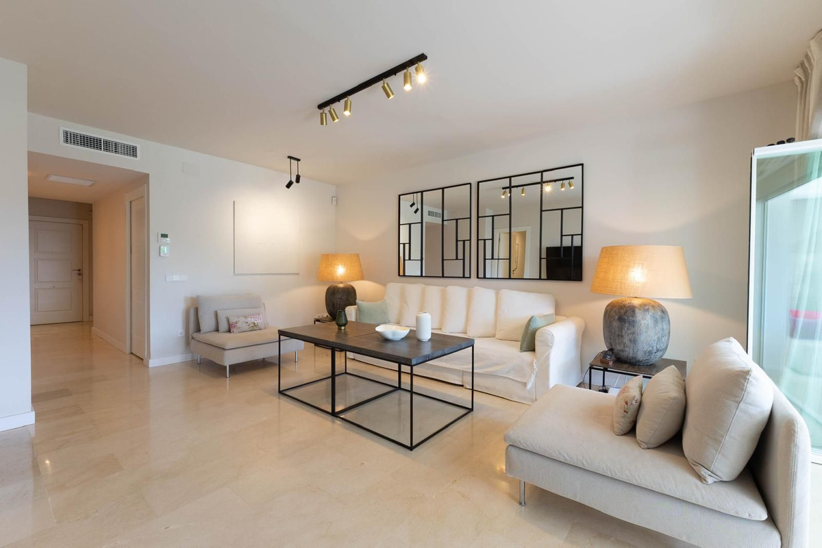 Appartement te koop in Fuengirola | 2 slaapkamers H5346586