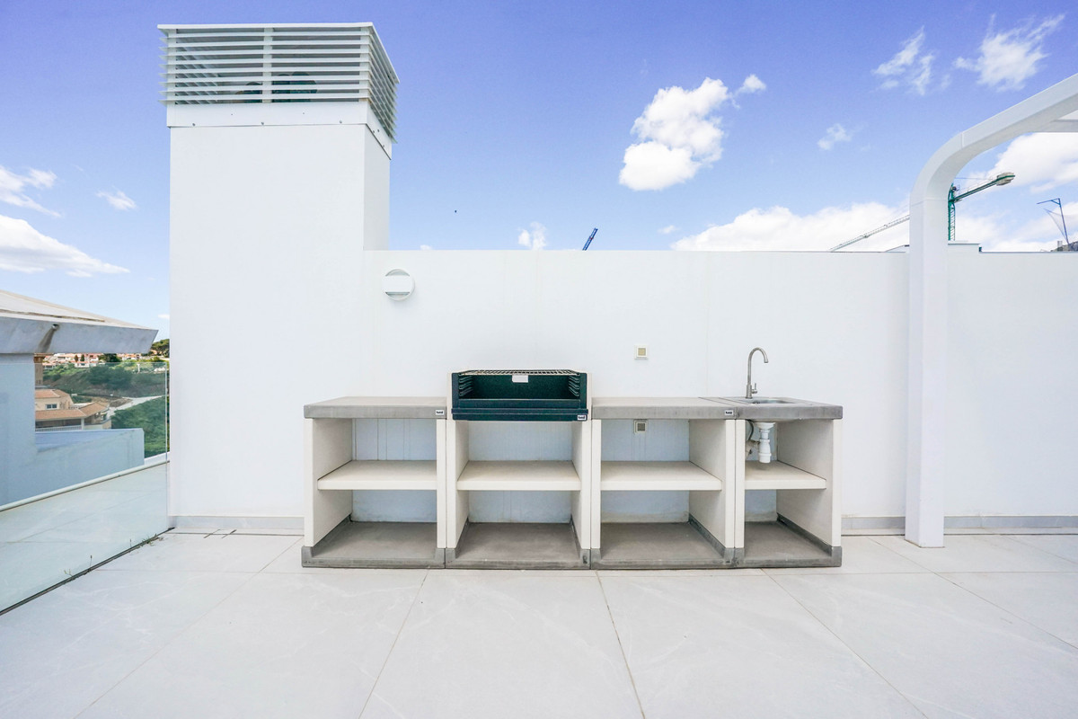 Penthouse te koop in Fuengirola | 2 slaapkamers H5346784
