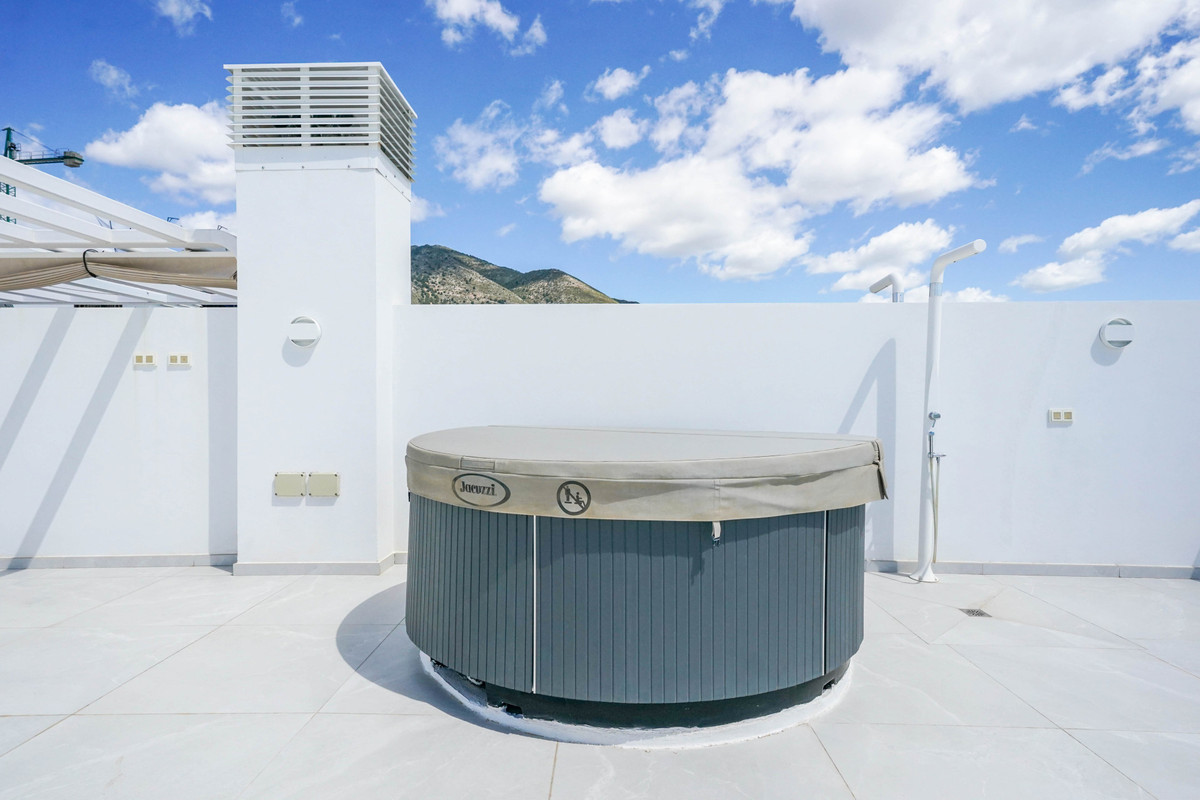 Penthouse te koop in Fuengirola | 2 slaapkamers H5346784