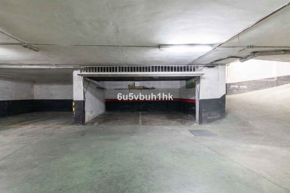 Appartement te koop in Fuengirola | 2 slaapkamers H5346943