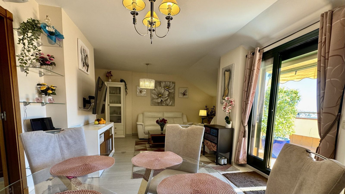 Penthouse te koop in Fuengirola | 2 slaapkamers H5346958