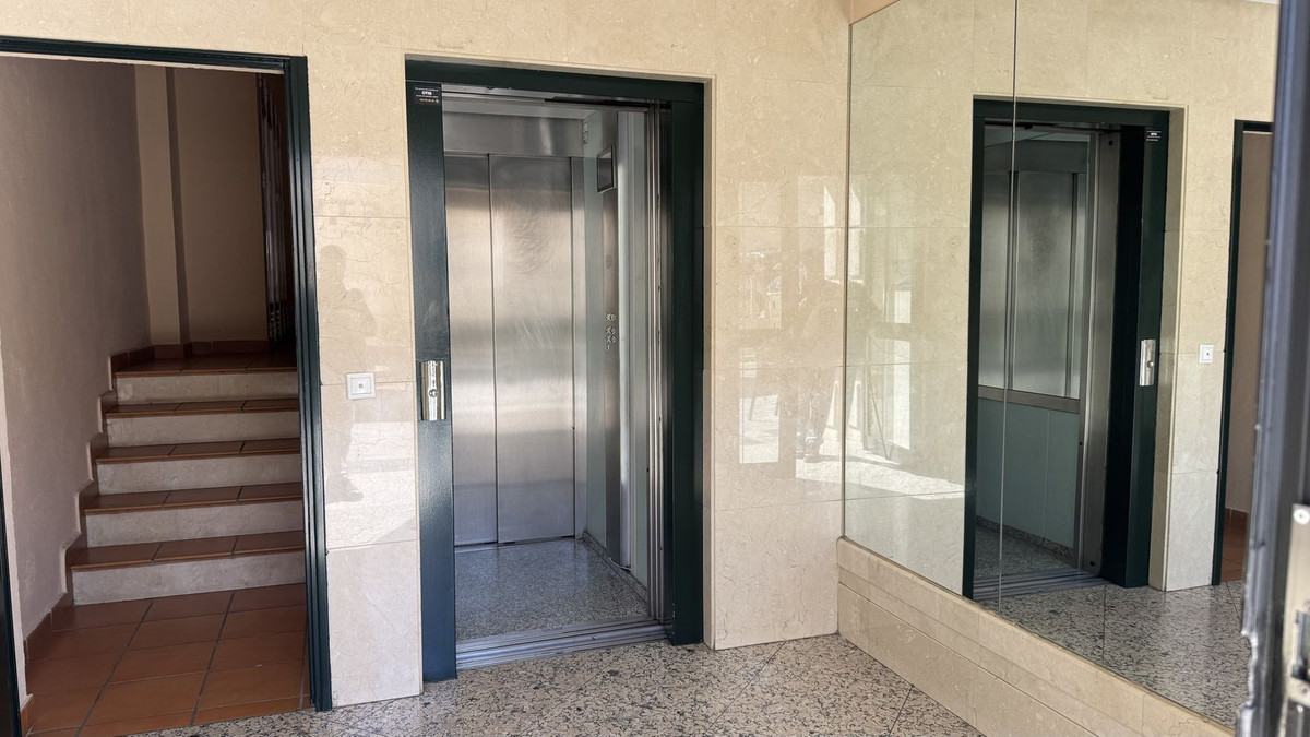 Penthouse te koop in Fuengirola | 2 slaapkamers H5346958