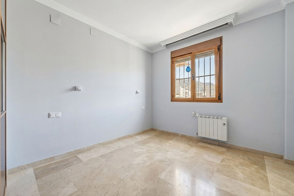 Penthouse te koop in Fuengirola | 2 slaapkamers H5346979