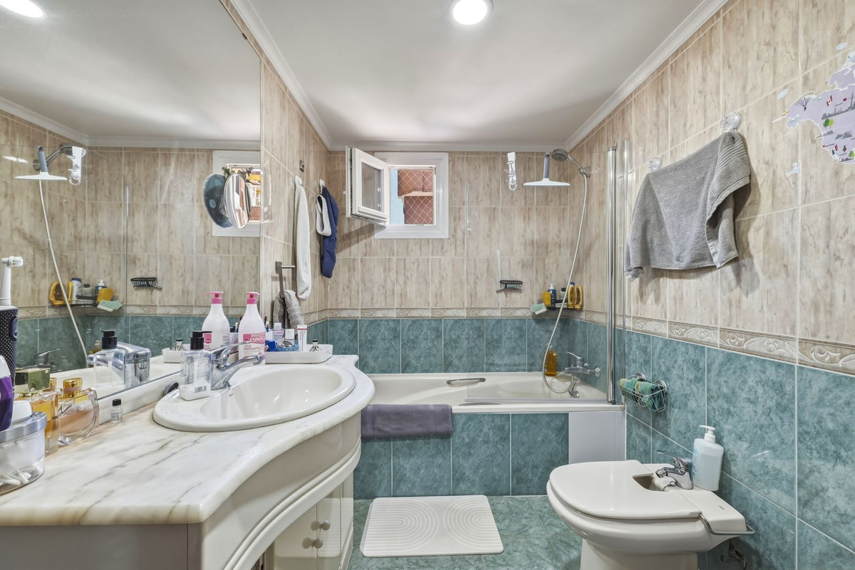 Penthouse te koop in Fuengirola | 2 slaapkamers H5346979