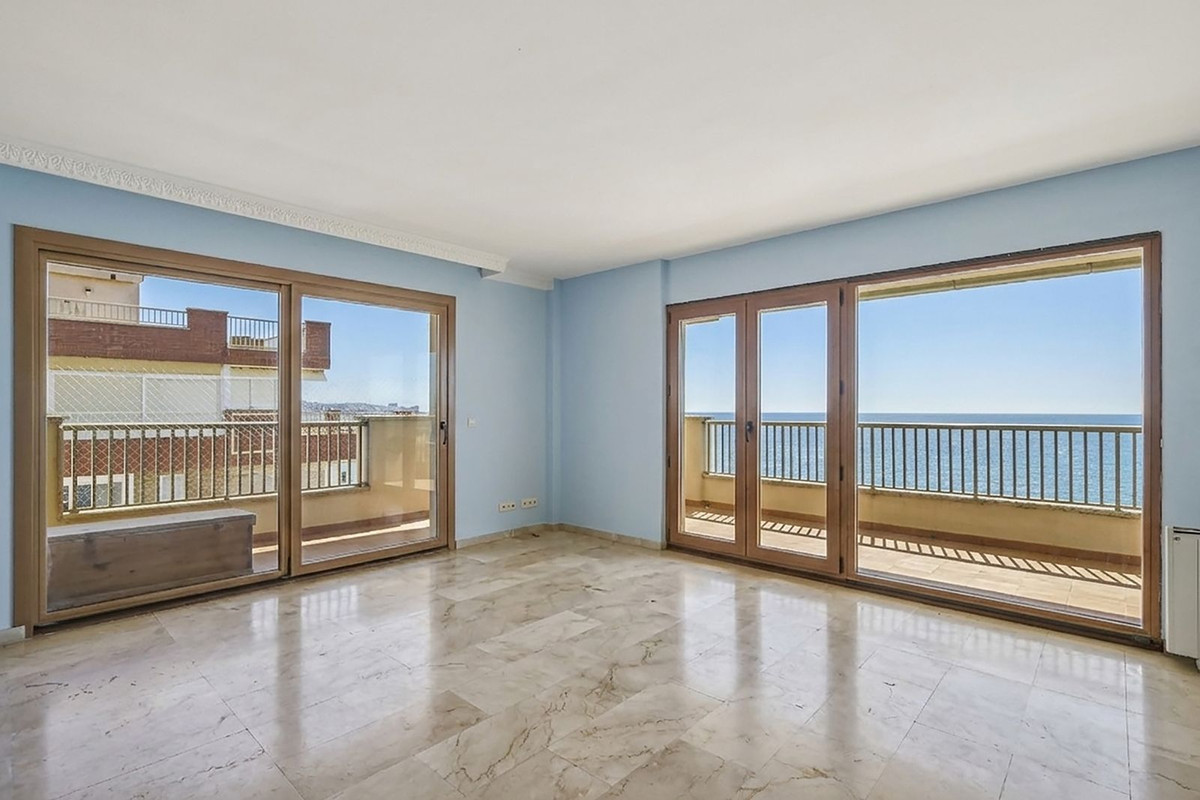 Penthouse te koop in Fuengirola | 2 slaapkamers H5346979