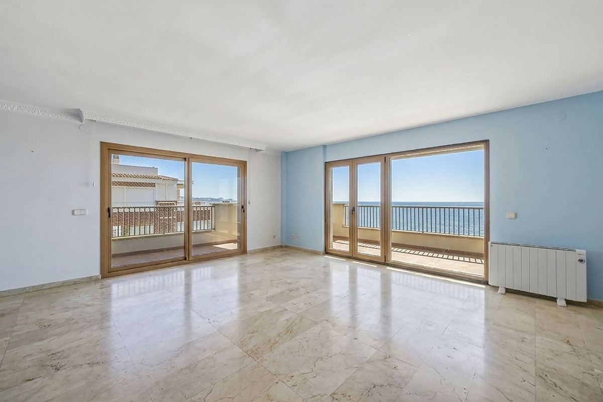 Penthouse te koop in Fuengirola | 2 slaapkamers H5346979