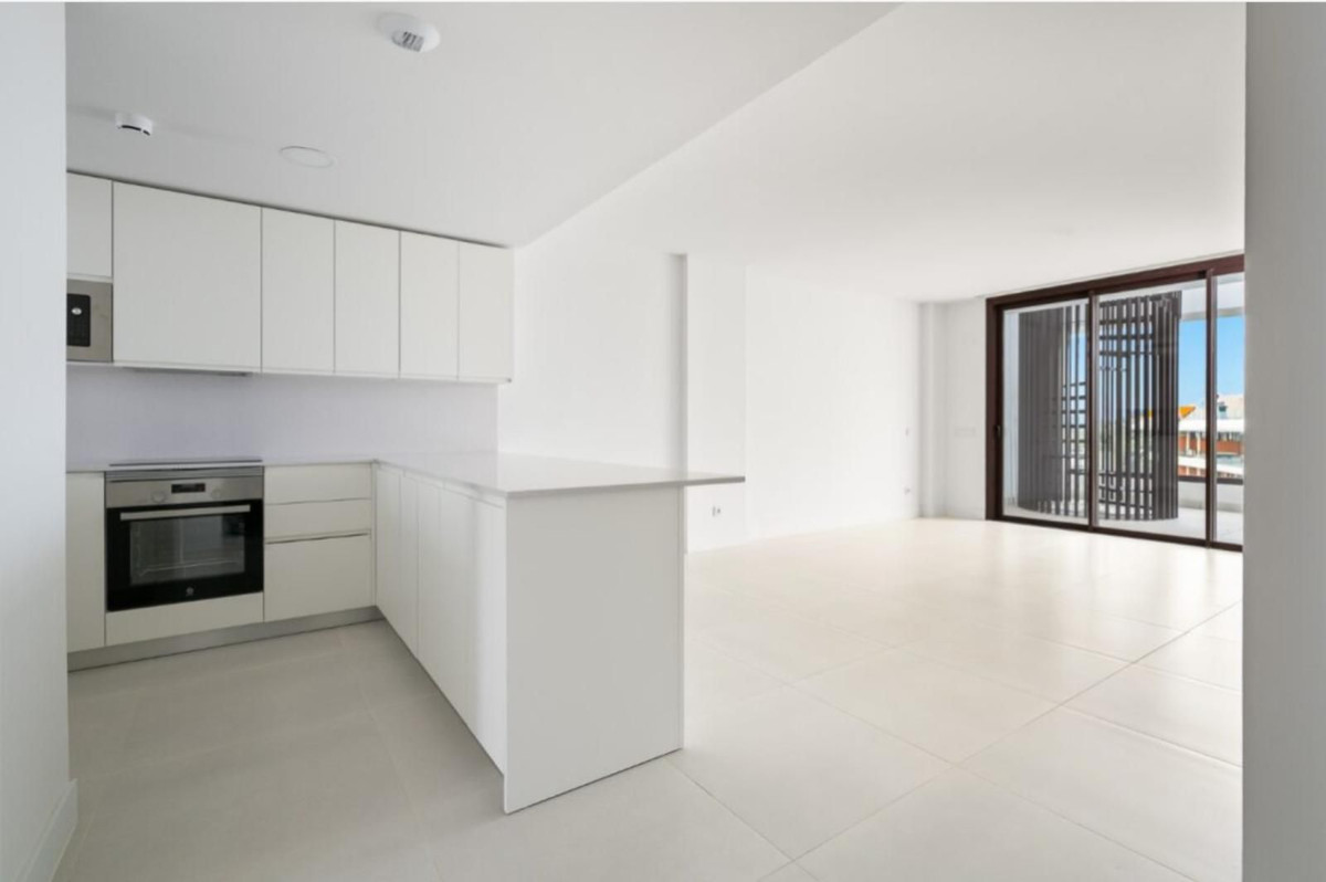 Penthouse te koop in Fuengirola | 2 slaapkamers H5347810