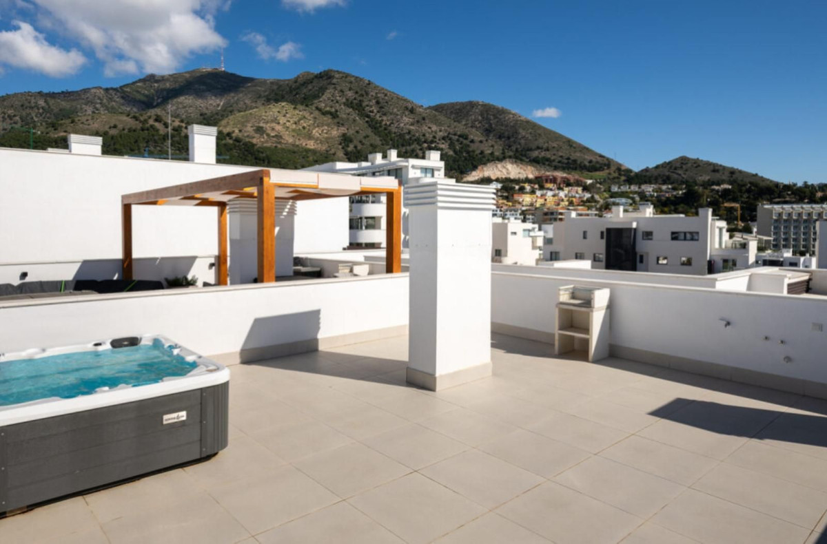 Penthouse te koop in Fuengirola | 2 slaapkamers H5347810