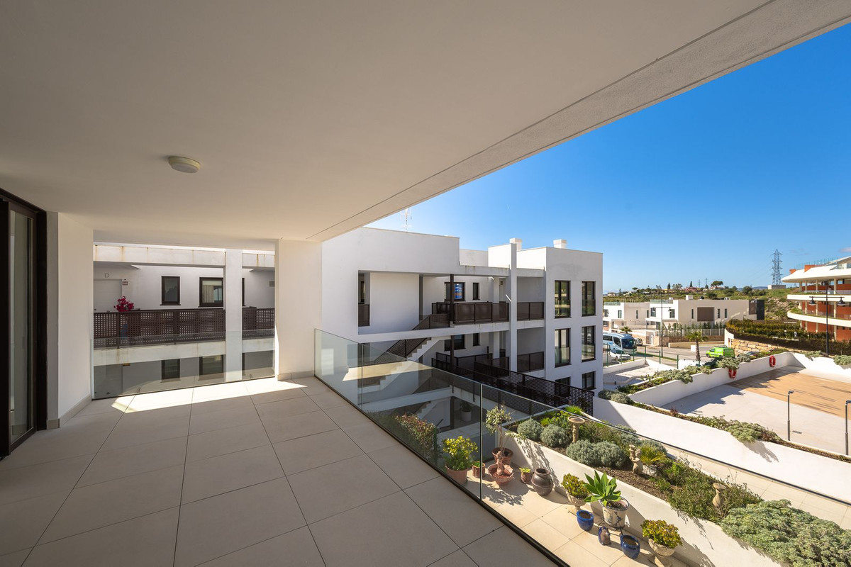 Appartement te koop in Fuengirola | 3 slaapkamers H5347834