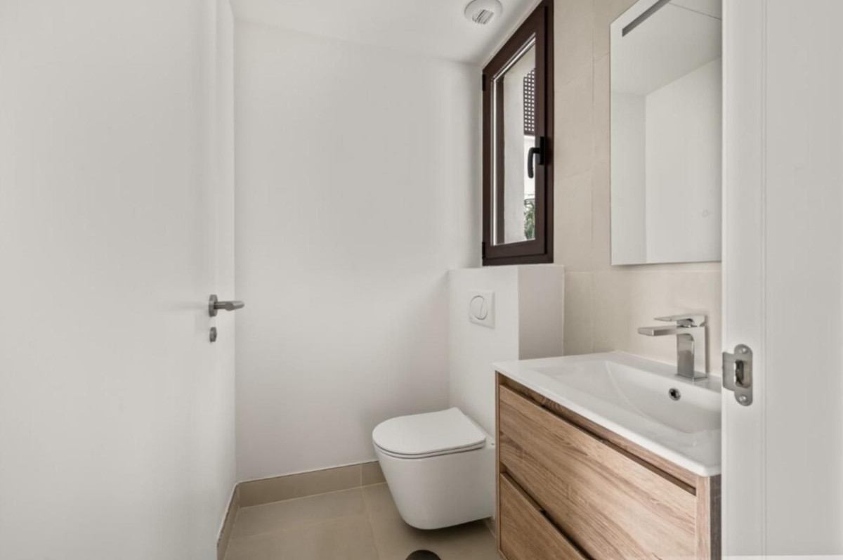 Appartement te koop in Fuengirola | 3 slaapkamers H5347843