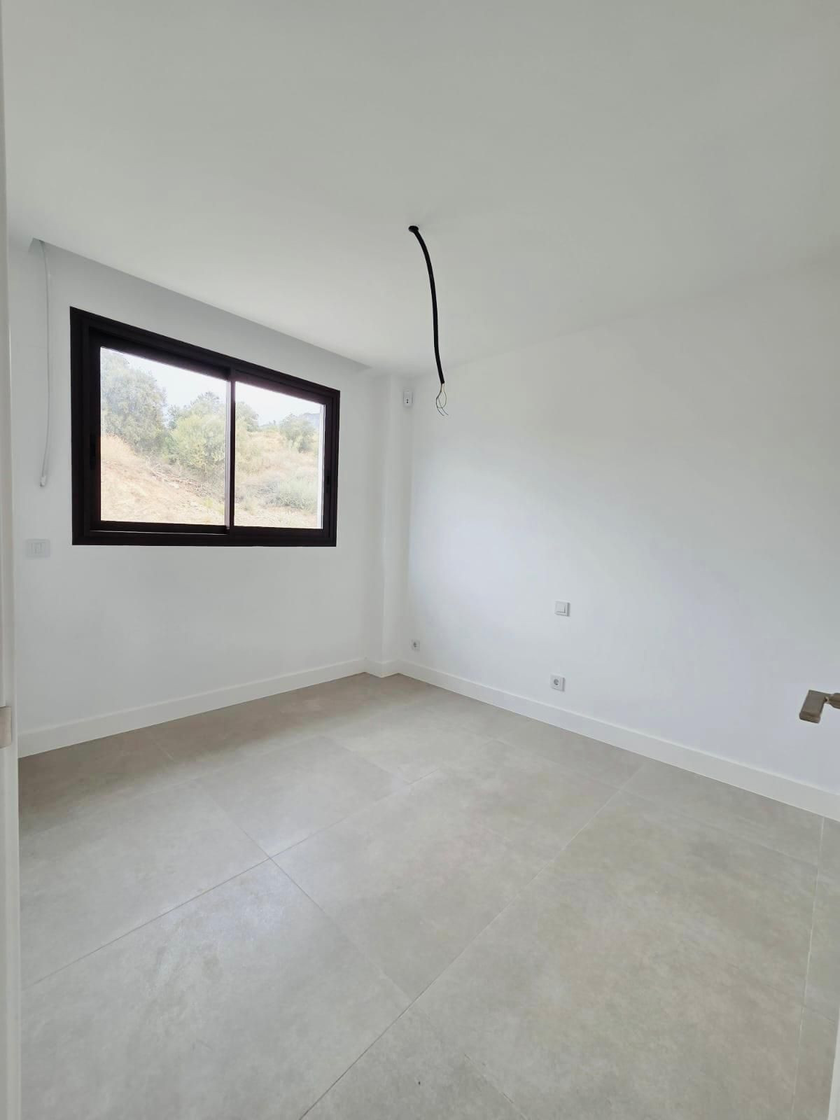 Appartement te koop in Fuengirola | 2 slaapkamers H5347891