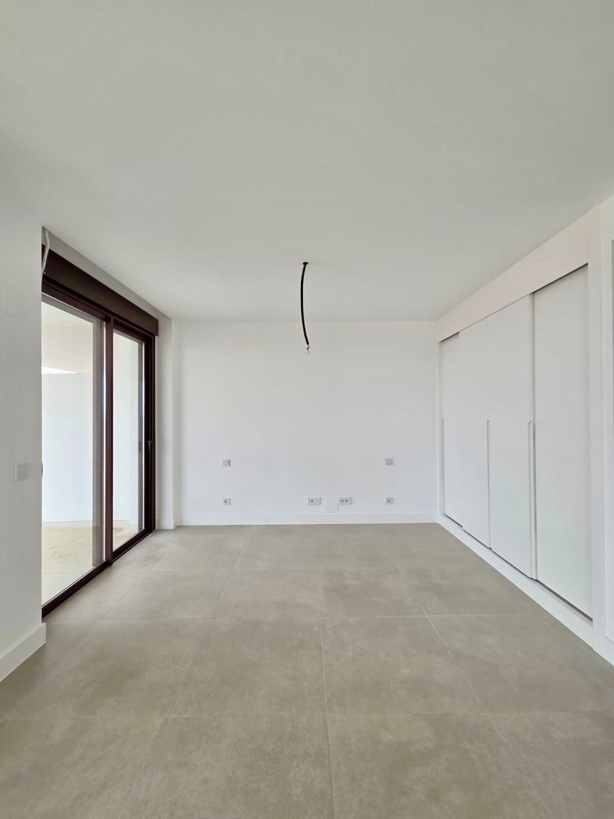 Appartement te koop in Fuengirola | 2 slaapkamers H5347891