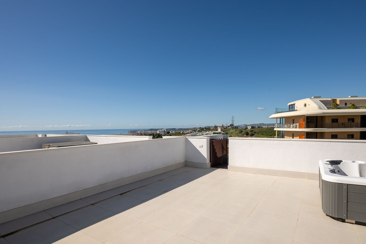 Penthouse te koop in Fuengirola | 2 slaapkamers H5347903
