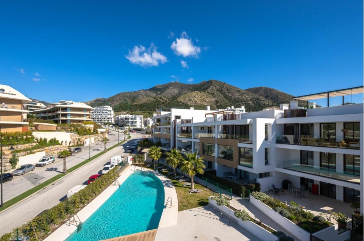 Appartement te koop in Fuengirola | 2 slaapkamers H5347933