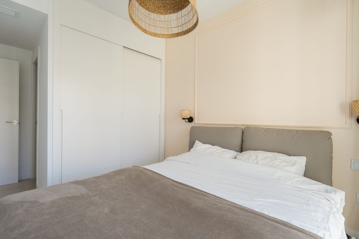 Appartement te koop in Fuengirola | 2 slaapkamers H5348746